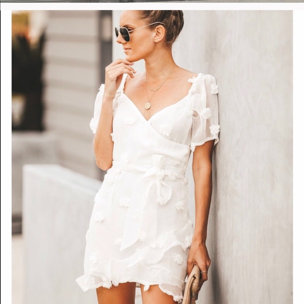 Vici white dress